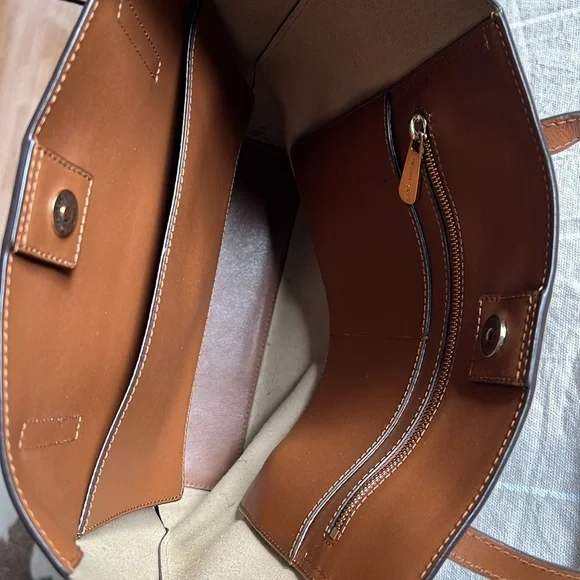 Michael Kors purse - Picture 2 of 2